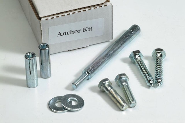 При установке сейфа без анкерных болтов - никак.