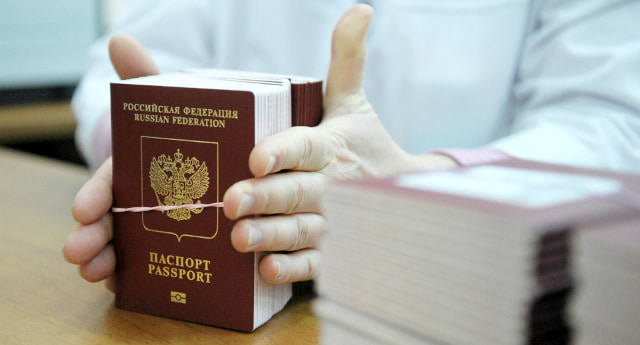 МФЦ обязали хранить паспорта в сейфах.