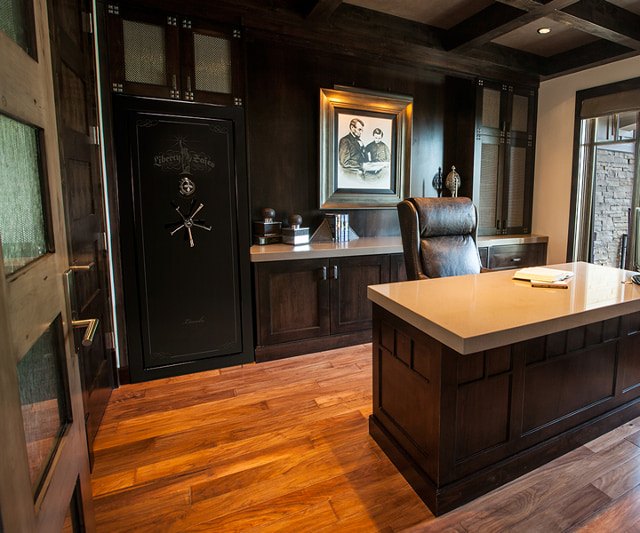 Сейф LIBERTY Lincoln 25BKG-BR