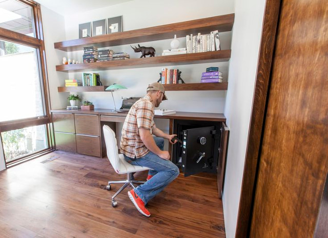 Сейф LIBERTY Home Premium