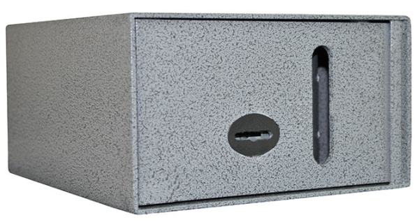 Автомобильный сейф АС-53 — закрытый.