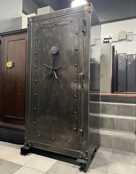 Сейф Rhino KSB 7136 EX UN BEL в шоу-руме на м.Дмитровская. Сейф Rhino KSB 7136 EX UN BEL в шоу-руме на м.Дмитровская.