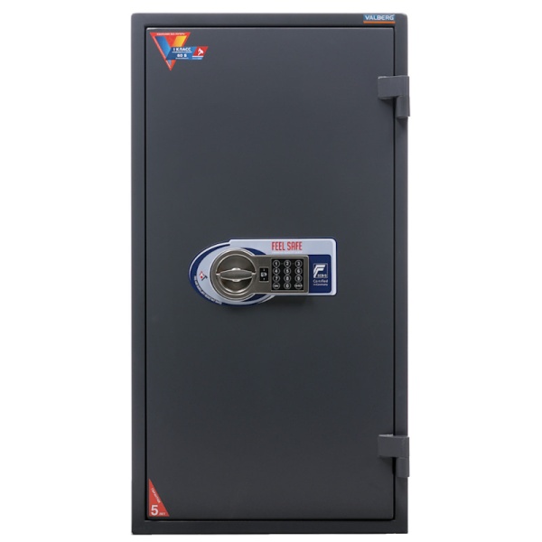Сейф Valberg Гарант 95T EL (вид спереди, кодовая панель замка)
