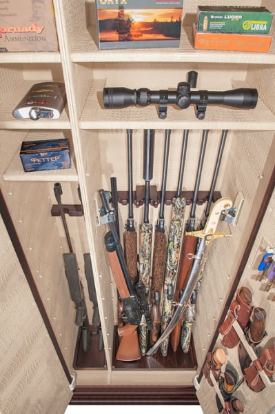 Сейф Armwood 11 G Lux (интерьер, мягкая отделка винилискожей)