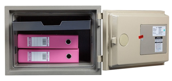 Сейф Valberg FRS-36 KL — открытый. Выдвижной лоток.