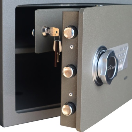 Сейф SAFEtronics NTR-24MEs (ригели)