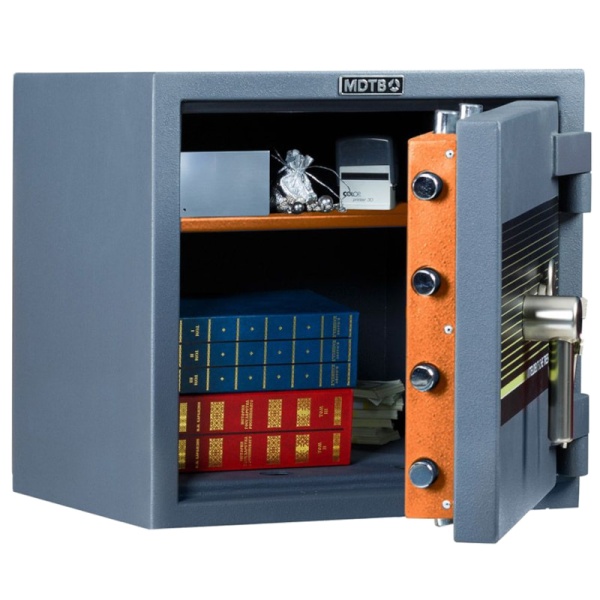 Сейф MDTB Bastion-M 46 K, открытый.