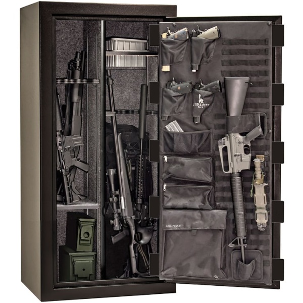 Сейф Liberty Tactical 24BKT-BC — открытый, внутреннее устройство.