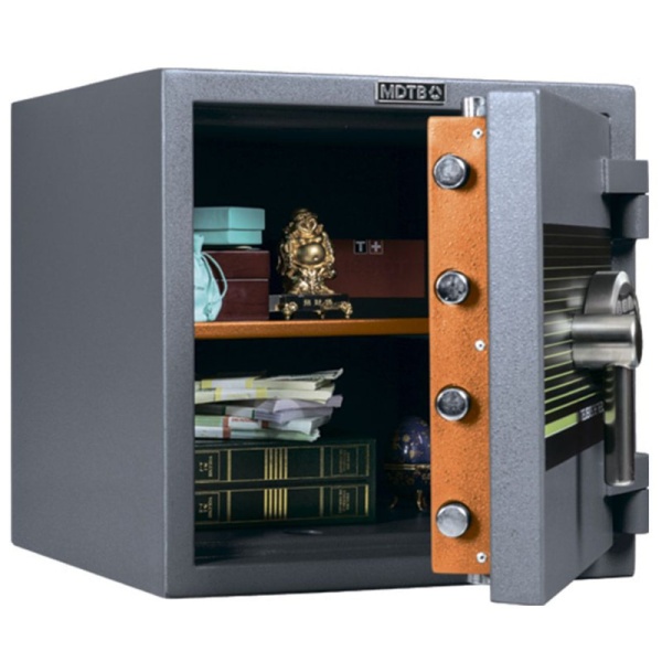 Сейф MDTB Bastion-M 46 E, открытый.