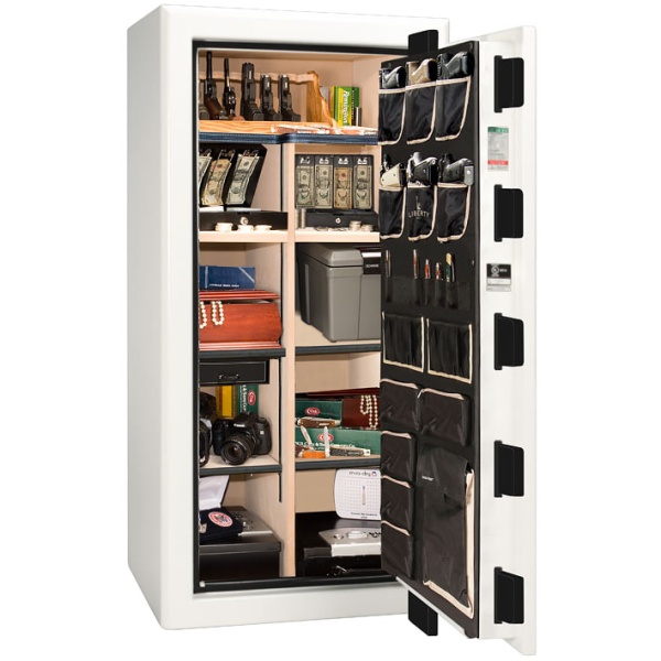 Сейф Liberty Presidential 25WTG-BC — открытый, внутреннее устройство.